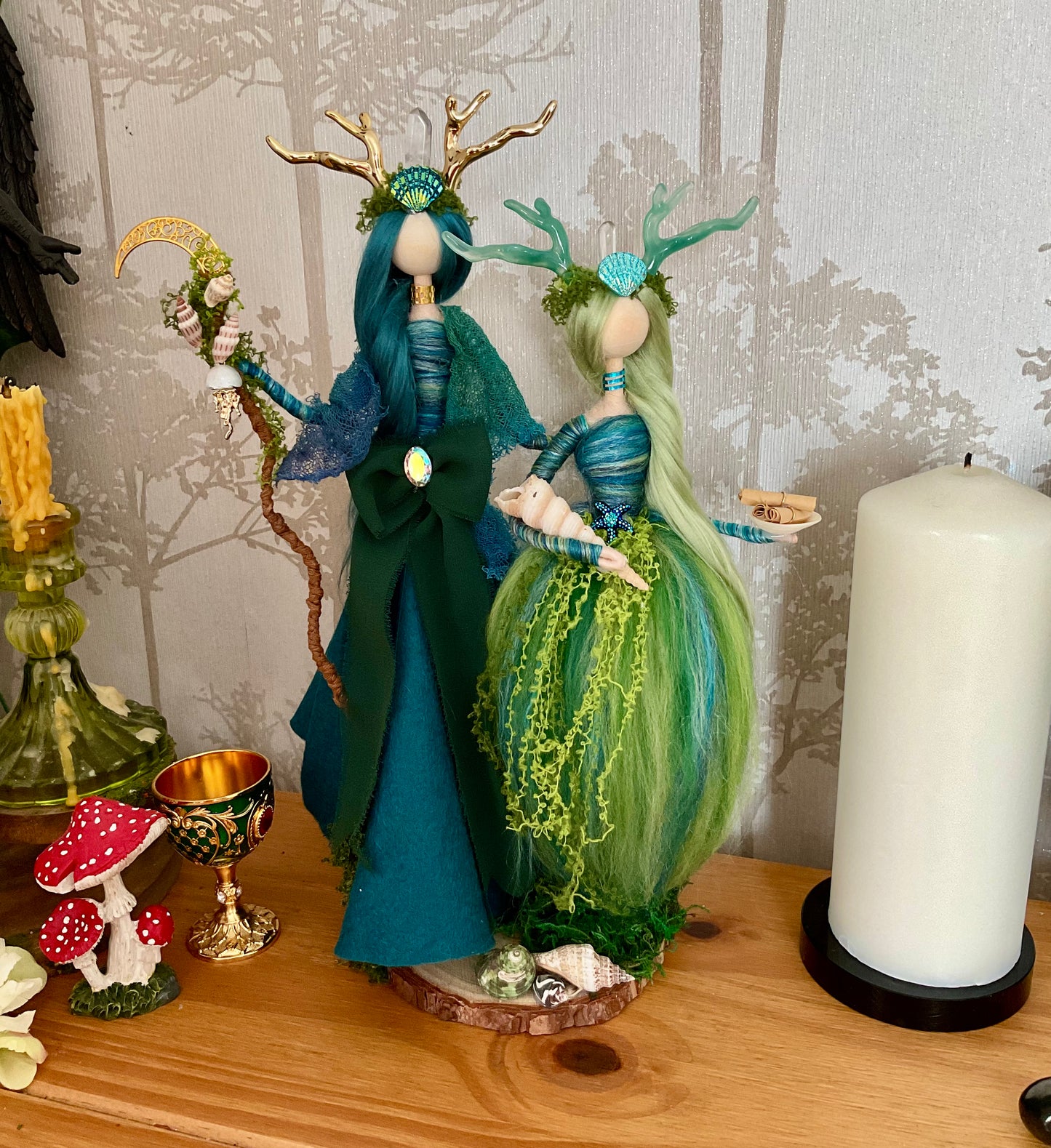 Ocean goddesses