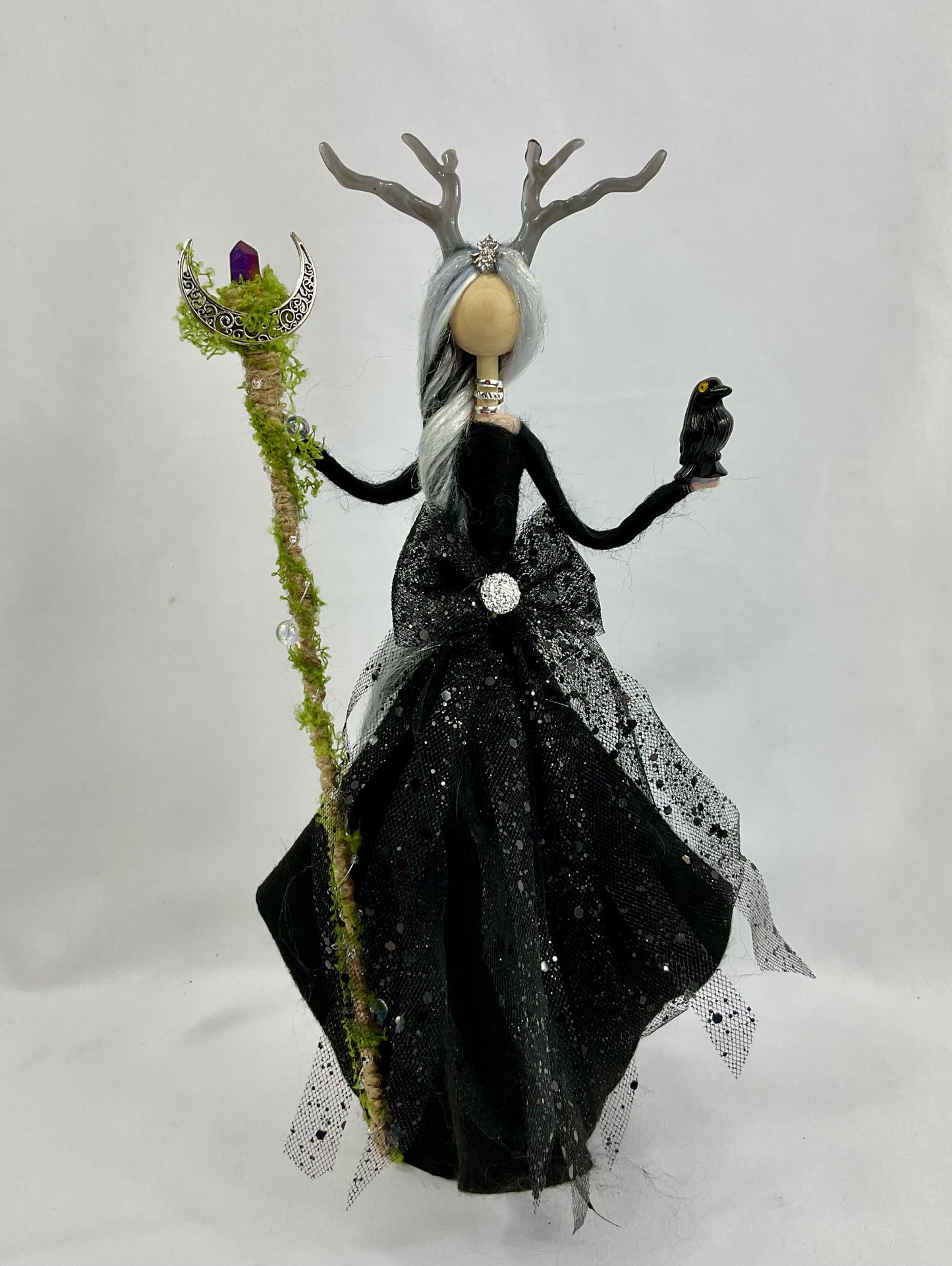 Crone of crows.