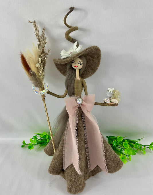 Pink and grey crone