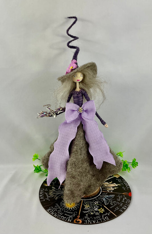 Purple crone, dragon and display disk