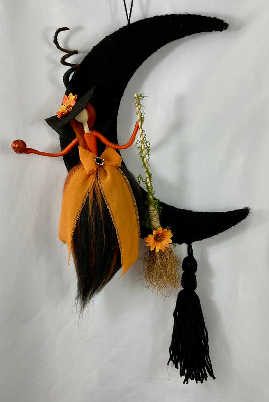 Halloween woolly moon