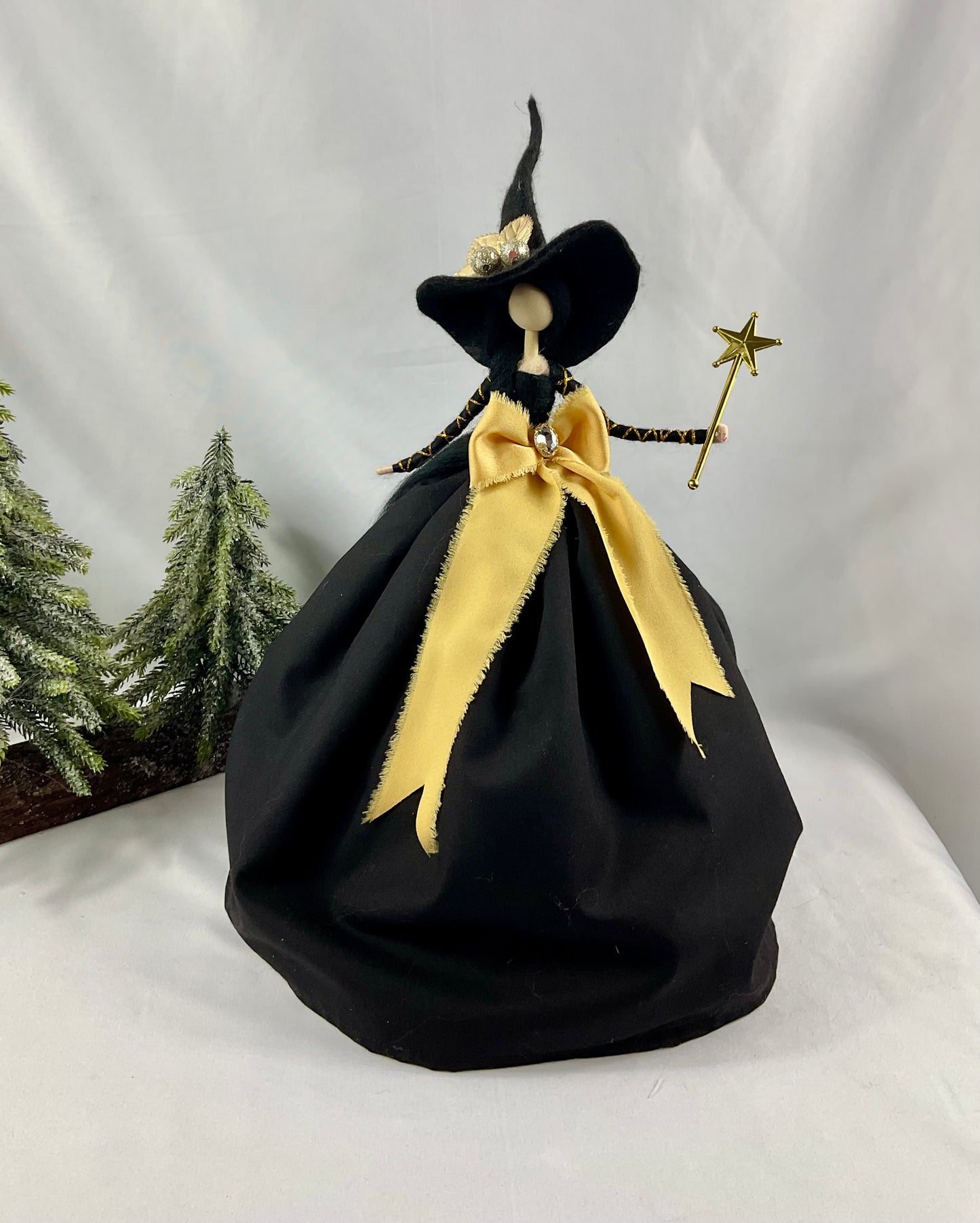 Black and gold witch tree topper