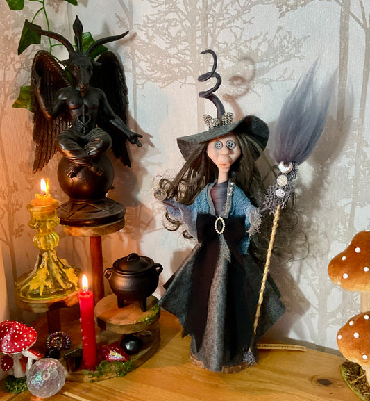 Buttons for eyes witch